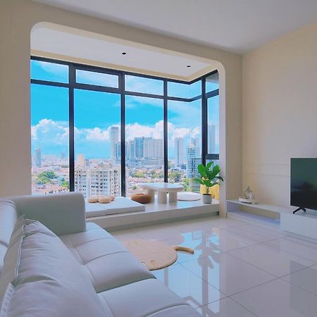 Skypool With Seaview 8Pax Beacon Executive Suites - Georgetown City Centre - 3Km To Komtar 外观 照片