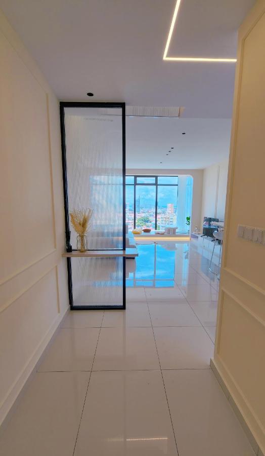 Skypool With Seaview 8Pax Beacon Executive Suites - Georgetown City Centre - 3Km To Komtar 外观 照片