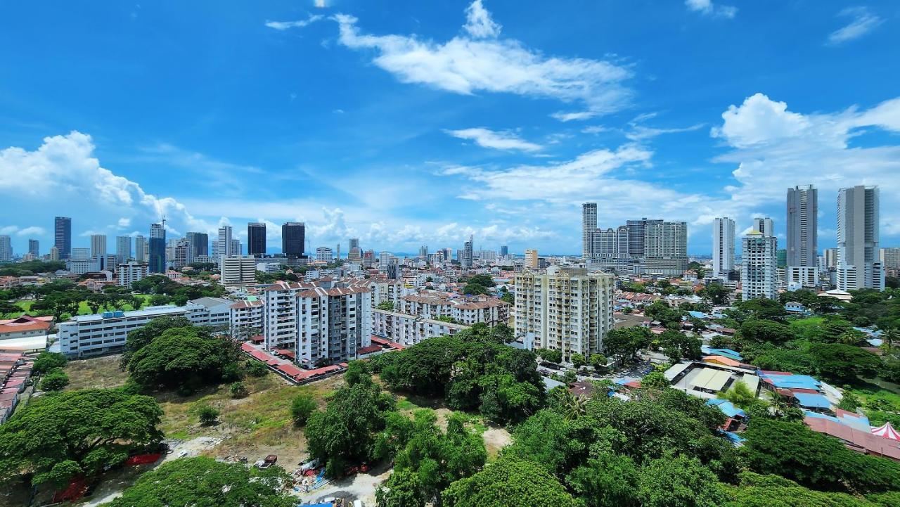 Skypool With Seaview 8Pax Beacon Executive Suites - Georgetown City Centre - 3Km To Komtar 外观 照片