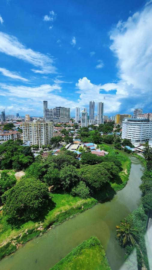 Skypool With Seaview 8Pax Beacon Executive Suites - Georgetown City Centre - 3Km To Komtar 外观 照片