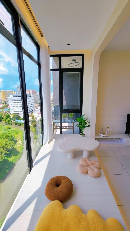 Skypool With Seaview 8Pax Beacon Executive Suites - Georgetown City Centre - 3Km To Komtar 外观 照片