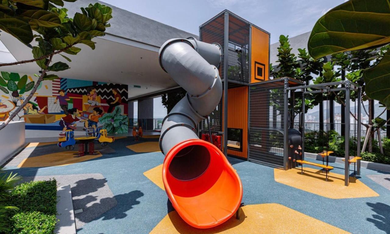 Skypool With Seaview 8Pax Beacon Executive Suites - Georgetown City Centre - 3Km To Komtar 外观 照片