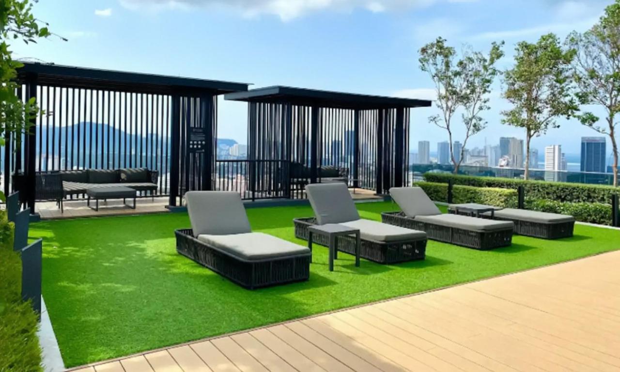 Skypool With Seaview 8Pax Beacon Executive Suites - Georgetown City Centre - 3Km To Komtar 外观 照片